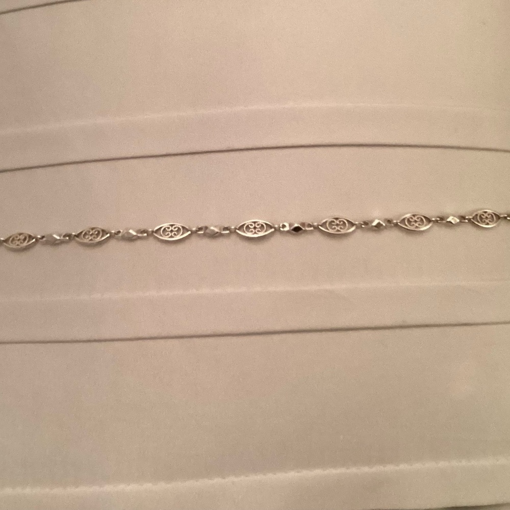 Elegant Silver Chain Bracelet